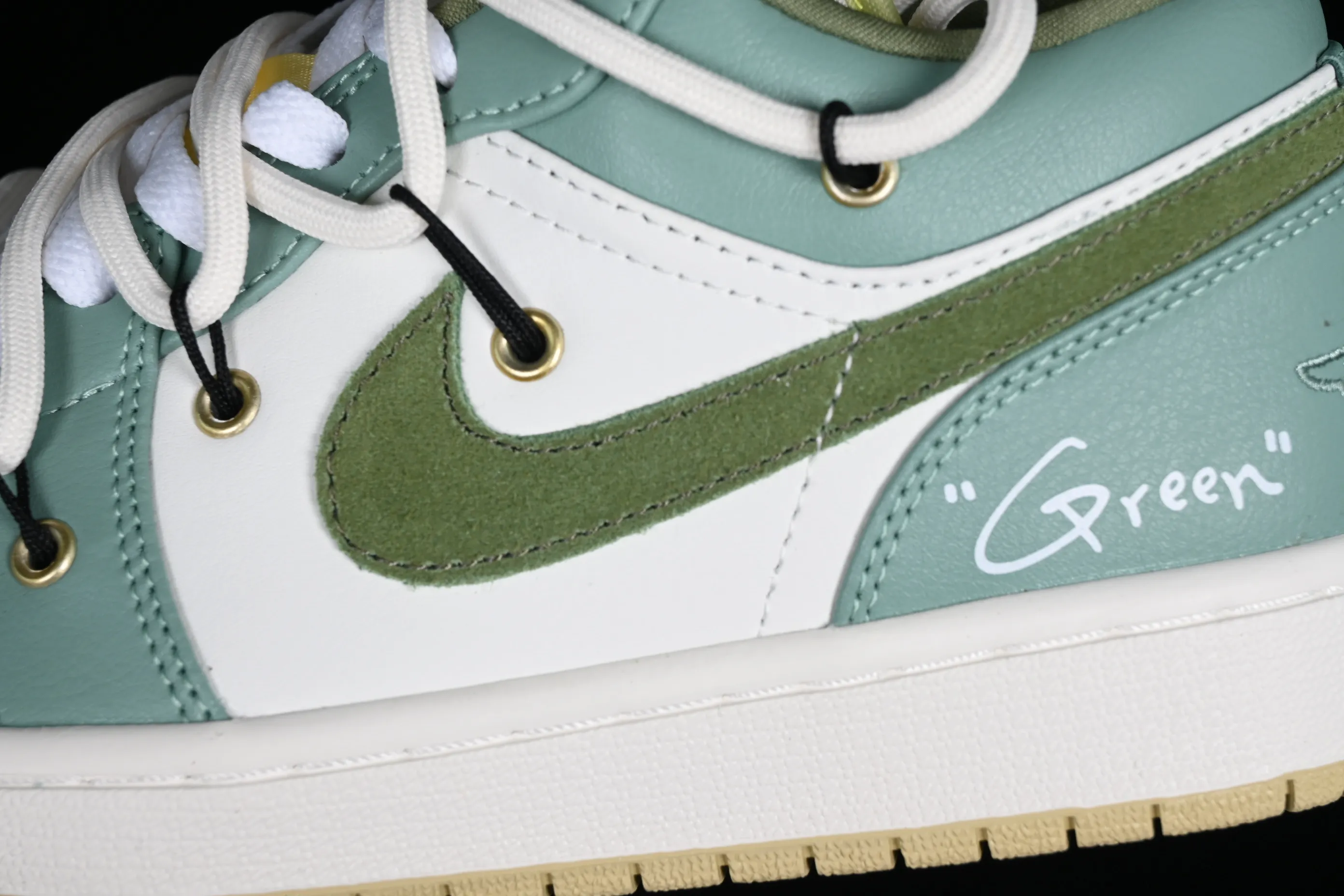 All categories Air Jordan Jordan series basketball shoes Air Jordan 1 Low Z version Air Jordan 1 Low AJ1 Joe 1 fresh green strap deconstruction low-top basketball shoes FD9906-131